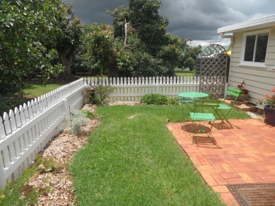 מאונט טאמבורין Moonya Avocado Farm Cottage - With Early Check-In מראה חיצוני תמונה